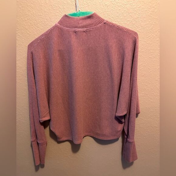 PST Pink long sleeve ribbed crop sweater - Picture 2 of 8